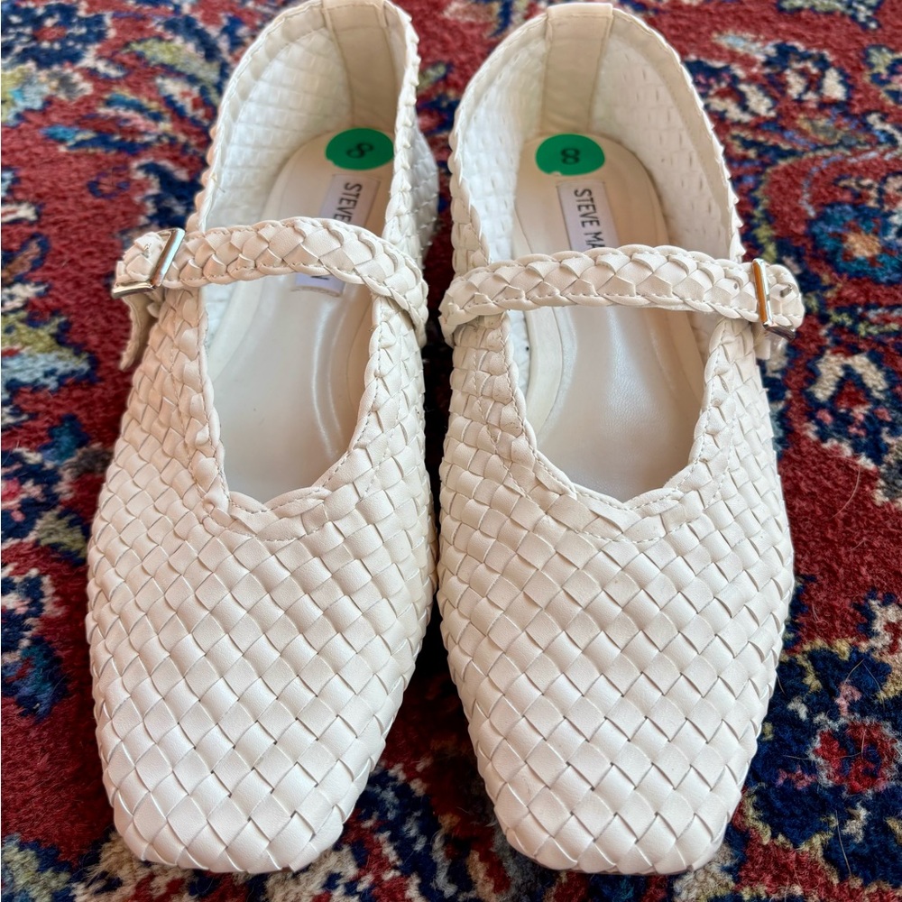 Steve Madden Women's Cream Woven Flats - Picture 2 of 4